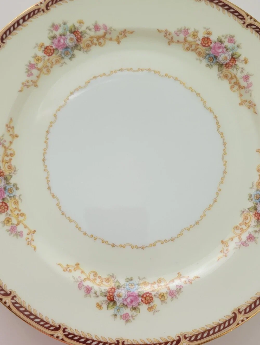 Noritake Japan Alberta 6501  Dinner Plates Set Of 4